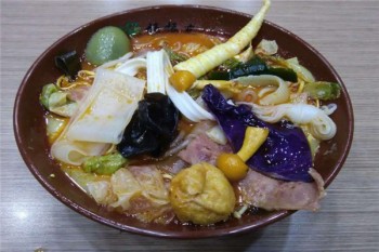 馍饭先生麻辣烫产品 门店图片