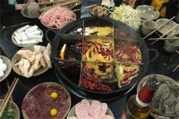 聚圆土灶火锅产品 门店图片