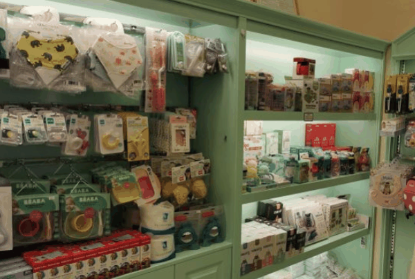 小鲍母婴店