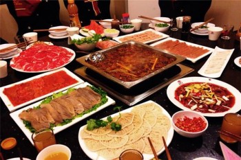 辣之府火锅产品 门店图片