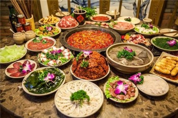 宏牛传奇火锅产品 门店图片