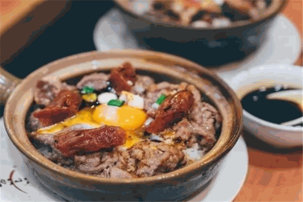 覃记煲仔饭产品 门店图片