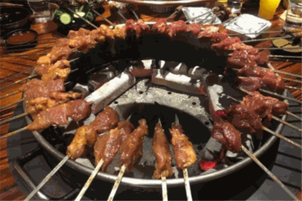 伊川炭火烤肉产品 门店图片