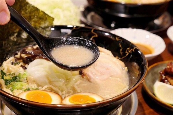 鼎润丰日式拉面产品 门店图片