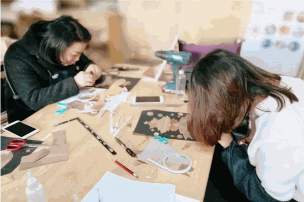 卯丁课堂产品 门店图片