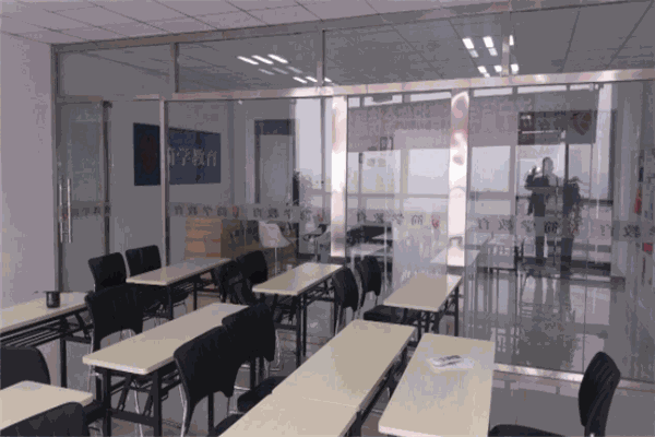 简学网教育培训产品 门店图片