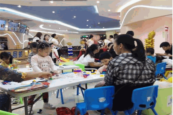 多克奇思儿童能力教育产品 门店图片