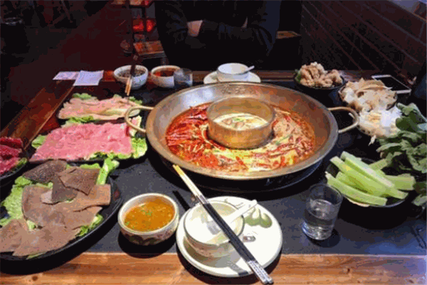 吴老幺老火锅产品 门店图片