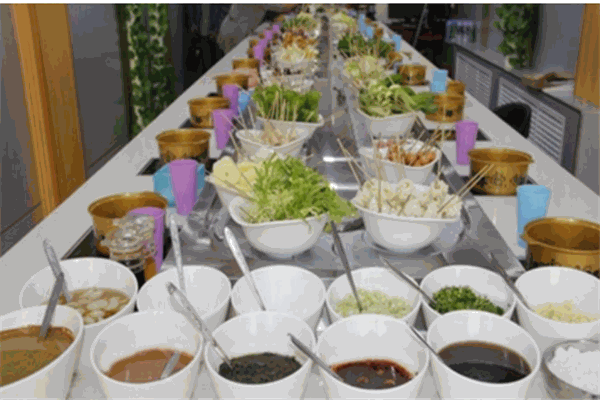 功夫天下旋转小火锅产品 门店图片