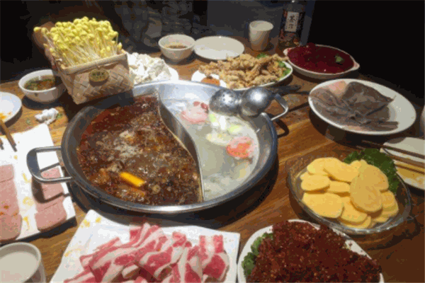 老赵家火锅产品 门店图片