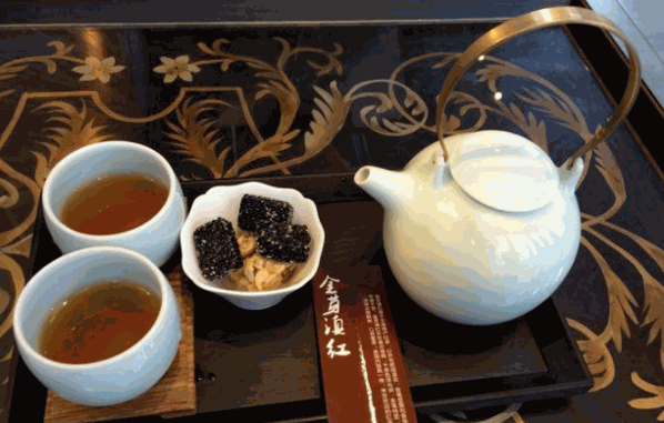 澜亭里茶奶茶店加盟费电话是什么?支持有哪些?