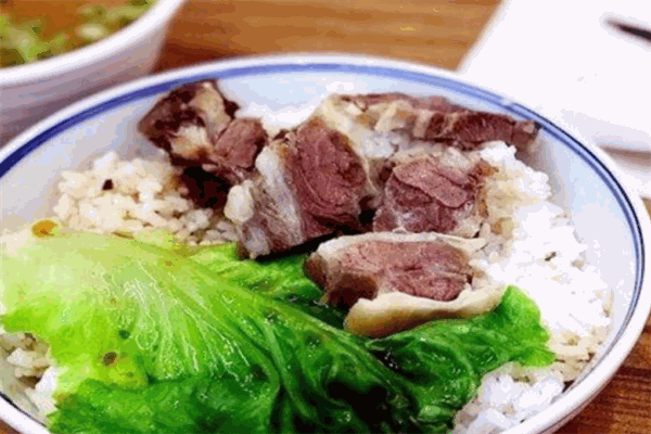 铭记牛腩产品 门店图片