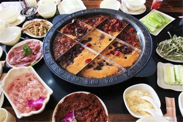 本地鸡喔火锅产品 门店图片