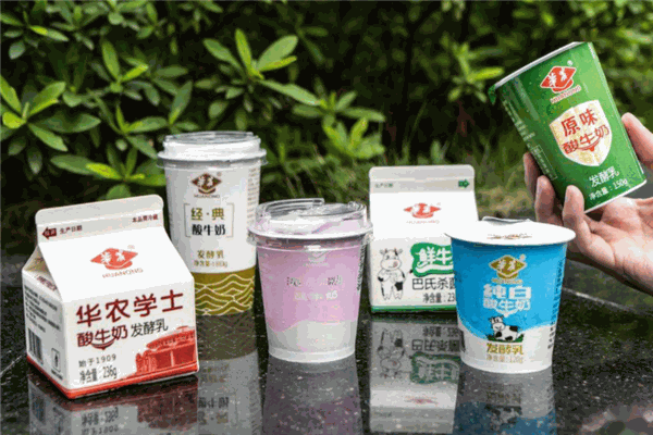 华农酸奶产品 门店图片