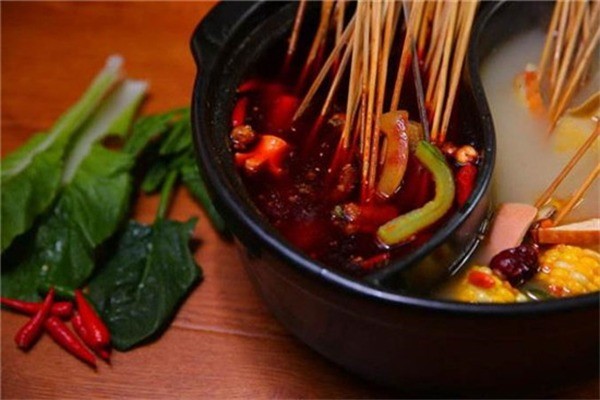 斗城老妈砂锅串串香产品 门店图片
