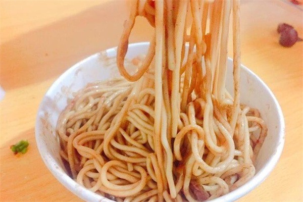 天声热干面产品 门店图片