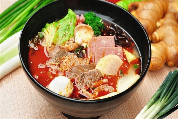 天香阁麻辣烫产品 门店图片