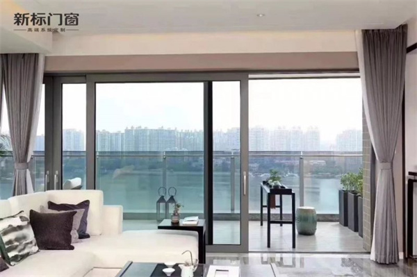 新标门窗