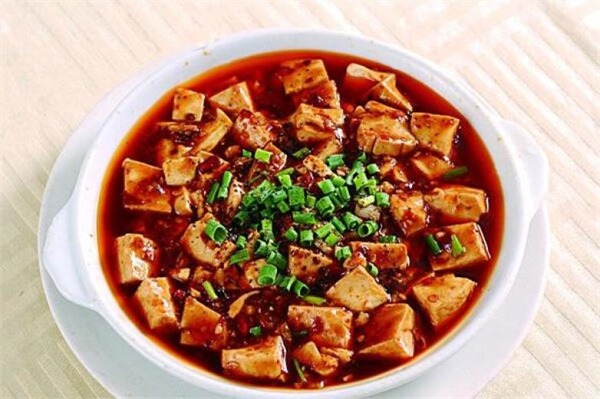 周麻婆快餐产品 门店图片