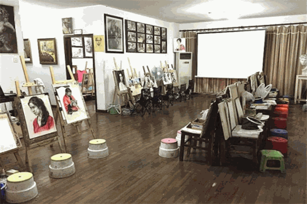 于萍美术培训产品 门店图片
