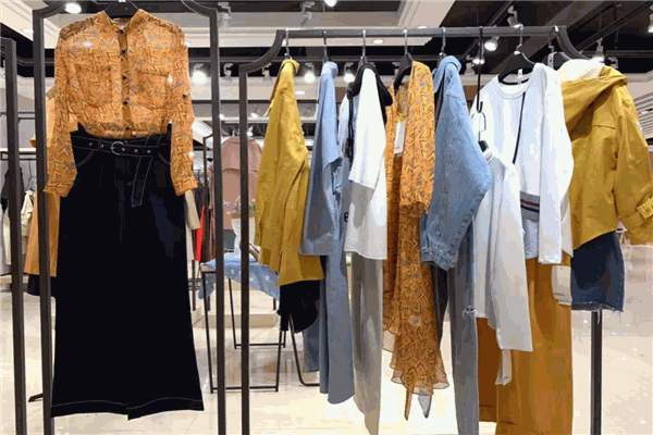 丽芮女装产品 门店图片