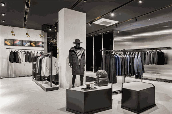 路易圣堡罗兰男装产品 门店图片
