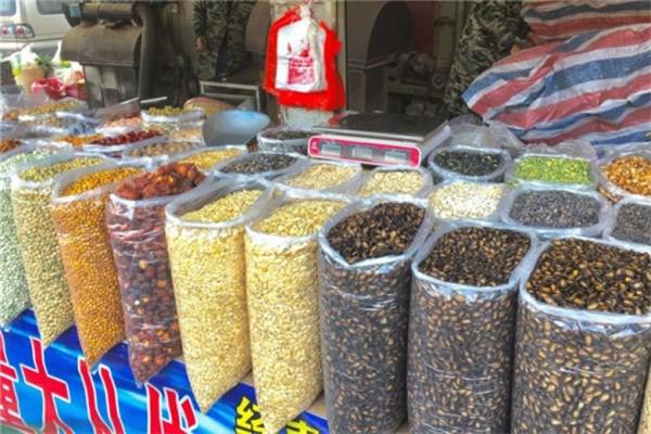 桐雨欣炒货店产品 门店图片