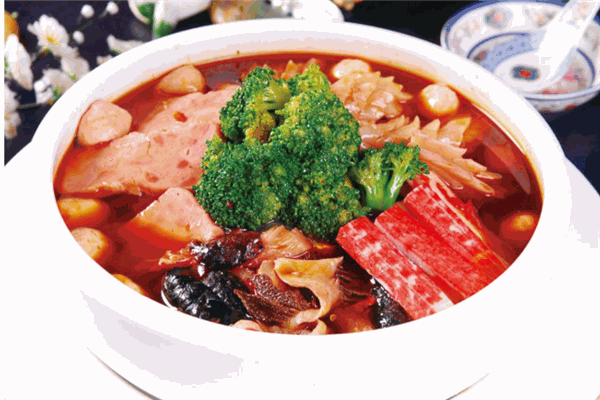 冒小奇骨汤麻辣烫产品 门店图片