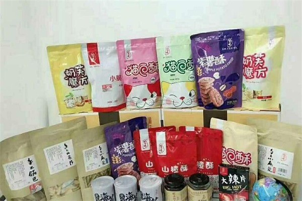 歪咪小零食产品 门店图片