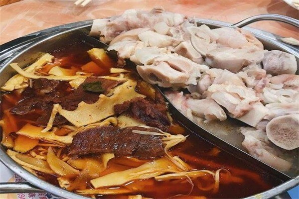 弯弯火锅产品 门店图片