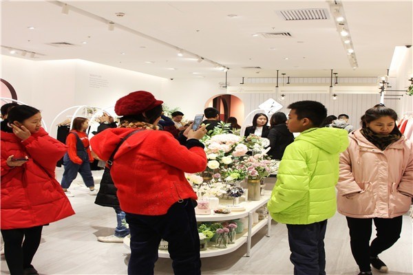 37°生活美学女装产品 门店图片
