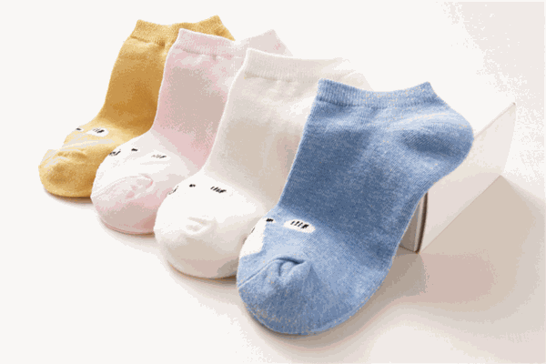 三足袜业产品 门店图片