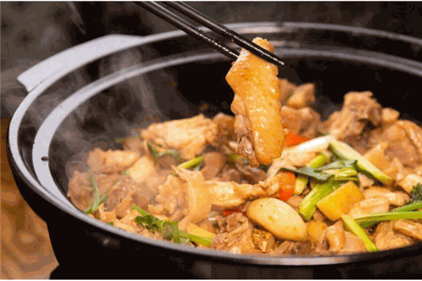 佳养记百味鸡煲产品 门店图片