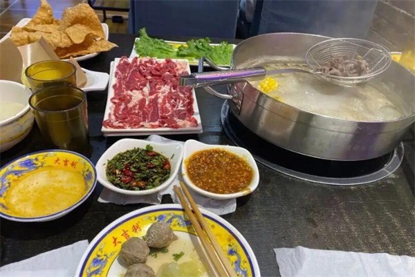 大吉利牛肉火锅加盟