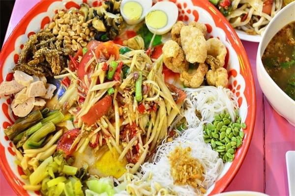 崔记麻辣烫产品 门店图片