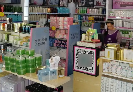莹利贸易产品 门店图片