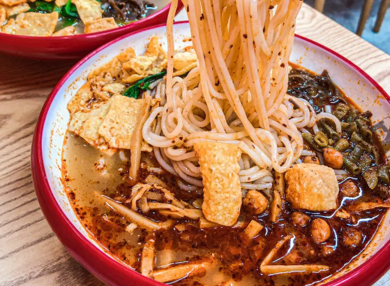 肥姨妈螺蛳粉产品 门店图片