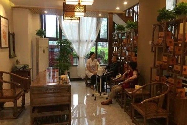 华陀养生馆产品 门店图片
