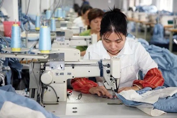 卓丽制衣产品 门店图片