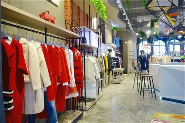 卓依尔女装产品 门店图片