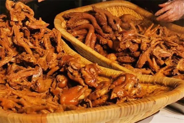 龙门嘴川味麻辣卤产品 门店图片