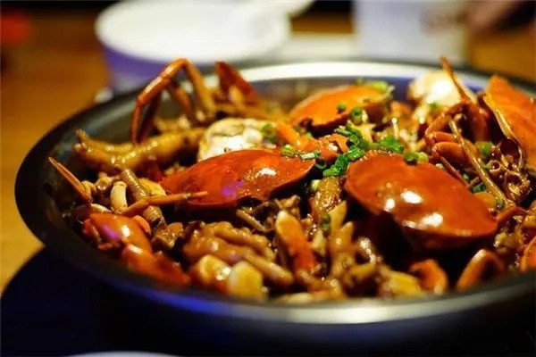 鼎口肉蟹煲产品 门店图片
