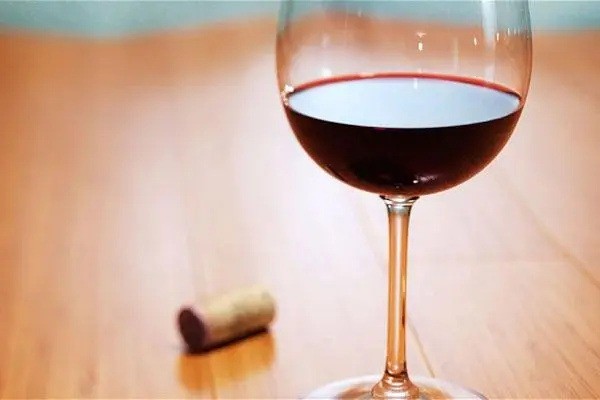 黑骏马葡萄酒庄产品 门店图片