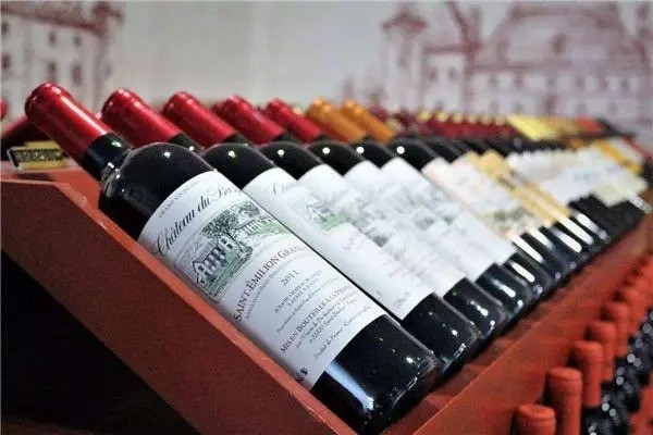 黑皮诺葡萄酒产品 门店图片