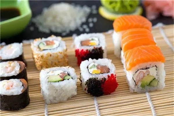 麦秋寿司产品 门店图片