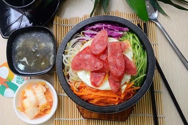 麦加禾石锅拌饭产品 门店图片