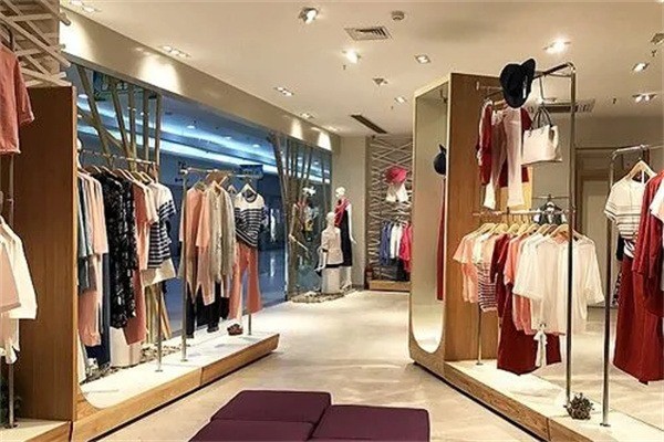 麦丝女装产品 门店图片