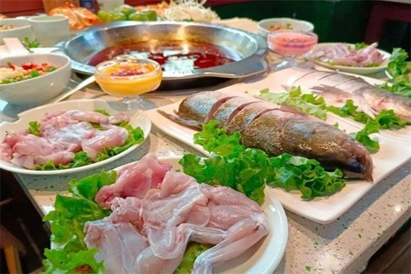 鱼满庭鲜鱼火锅产品 门店图片