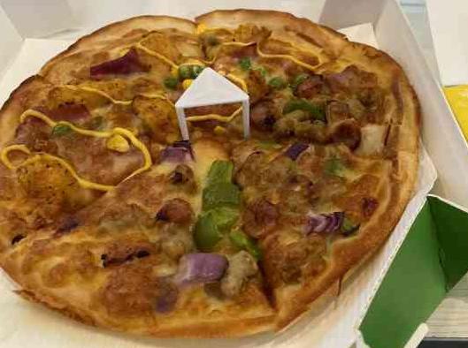 麦卡珑现烤比萨产品 门店图片