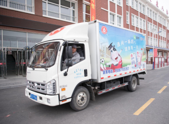 华西低温奶配送产品 门店图片